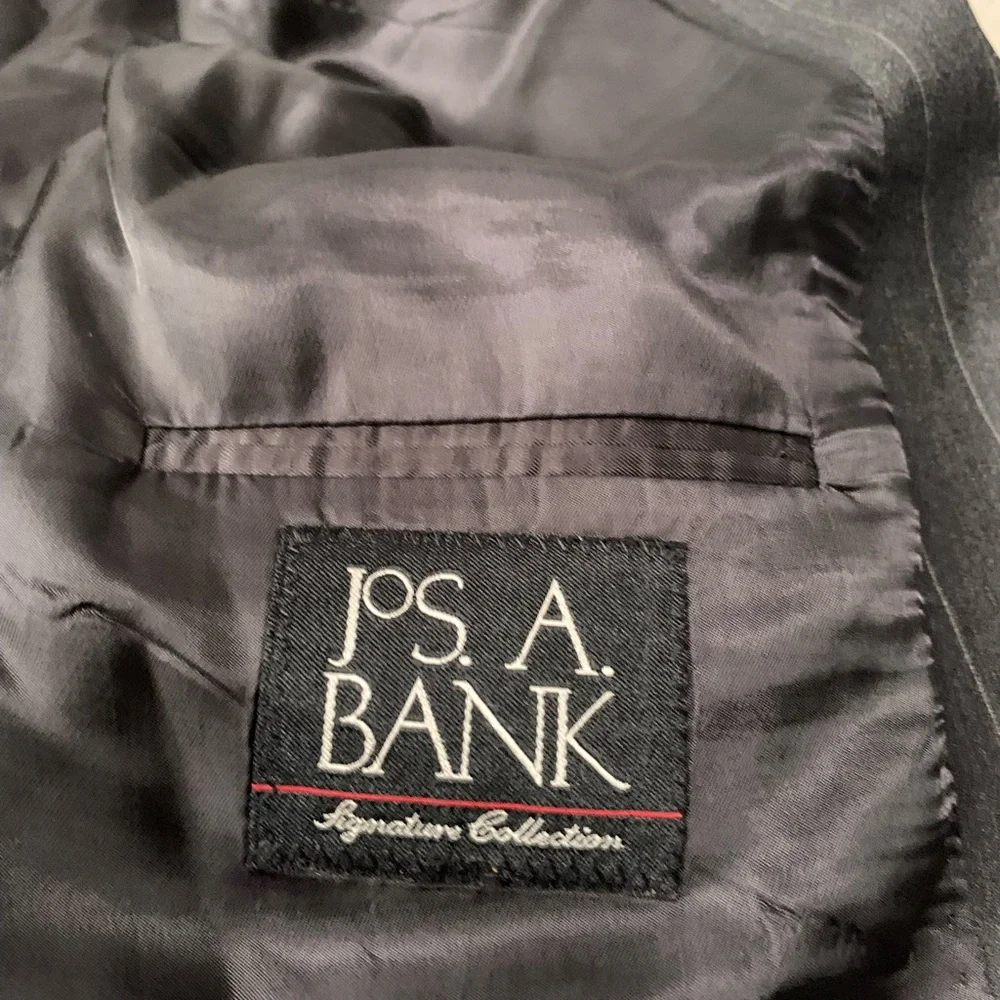 Jos A Bank Signature Collection Mens Sport Blazer Gray Striped‎ Wool Jacket 44S